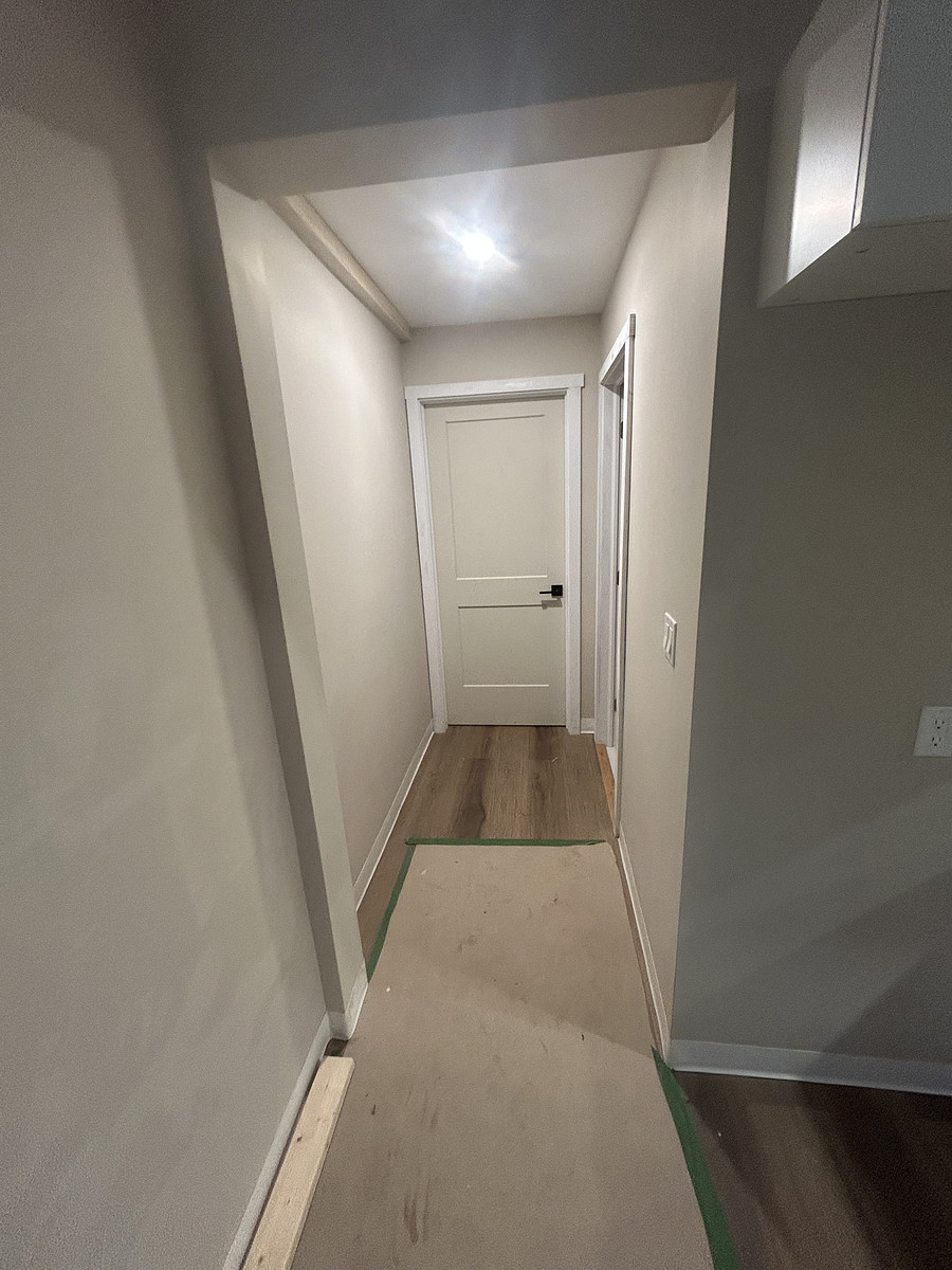Spacious 2-Bed Apartment in Downtown St. Stephen photo 3