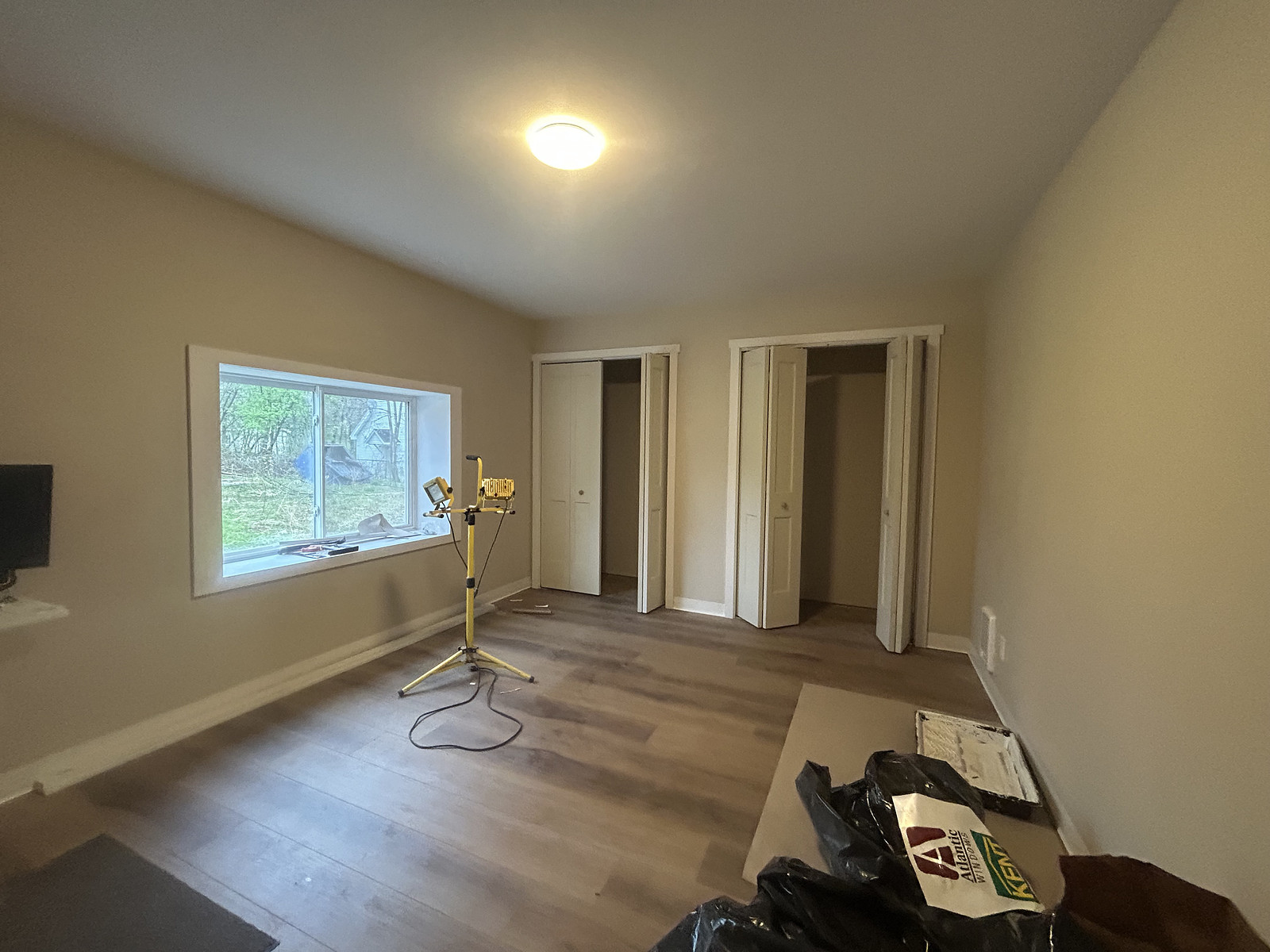 Spacious 2-Bed Apartment in Downtown St. Stephen photo 5